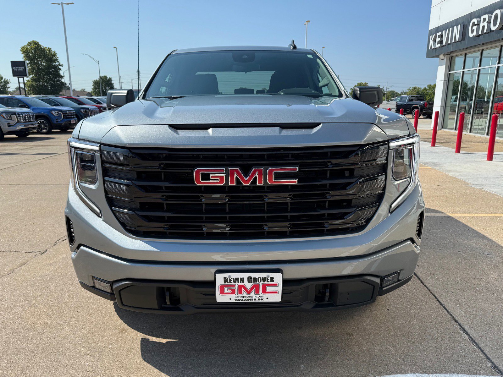 New 2026 GMC Sierra 1500 Elevation image 2
