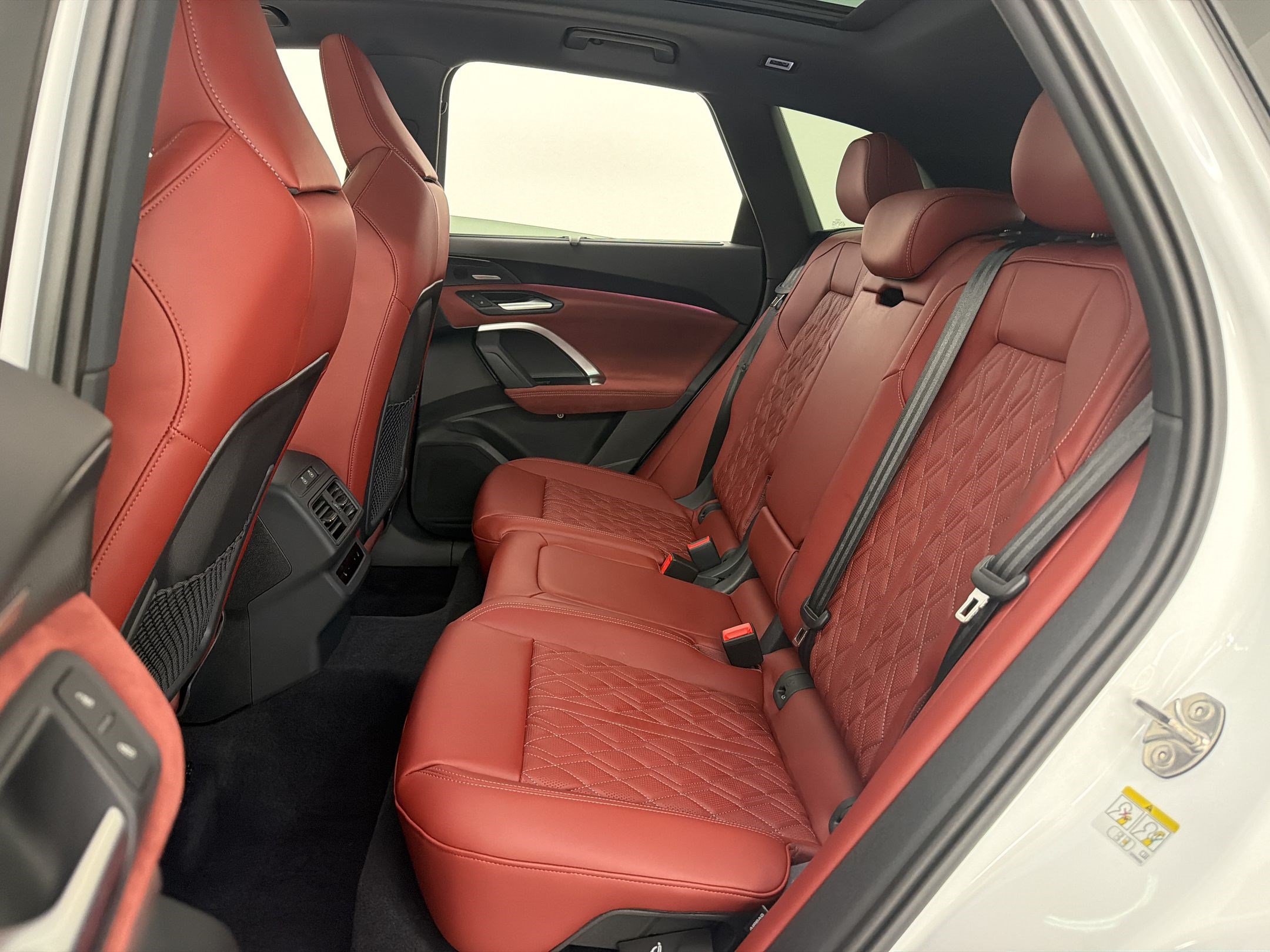New 2026 Audi SQ5 Prestige AWD/4WD image 25