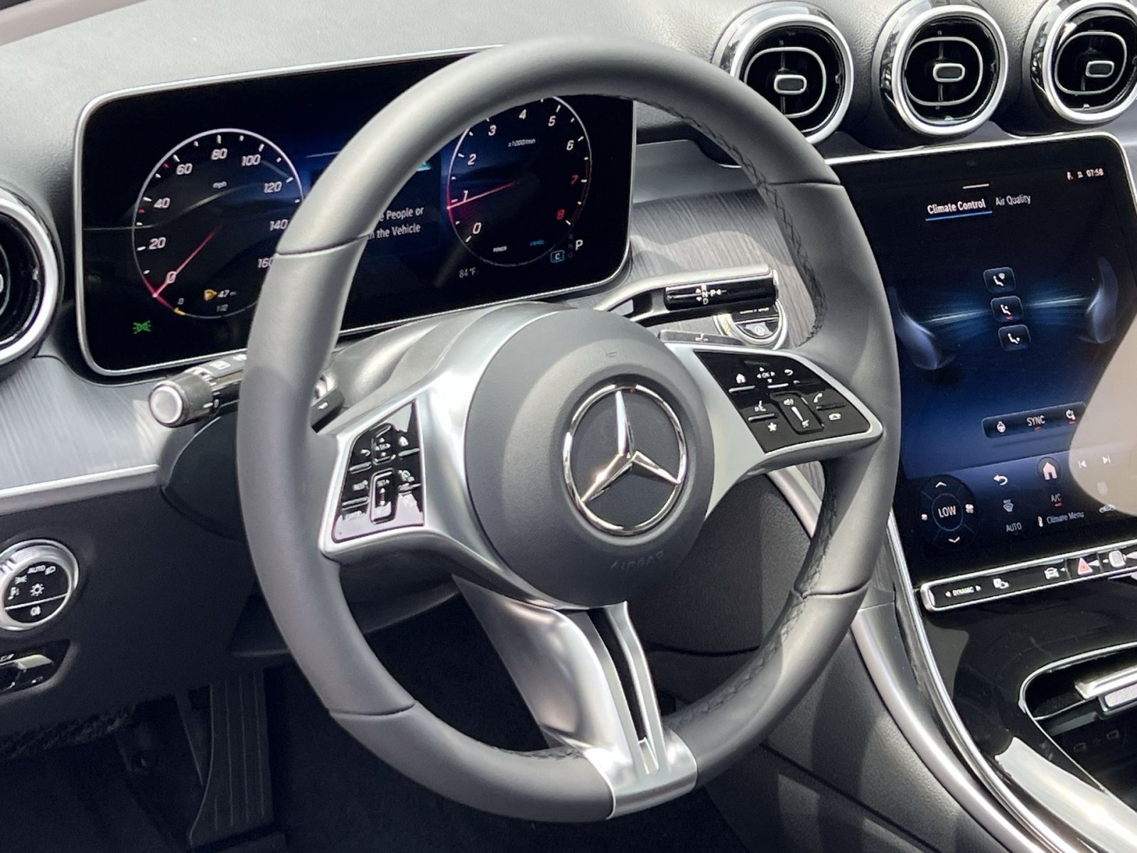 New 2026 Mercedes-Benz C 300 4MATIC Sedan image 21