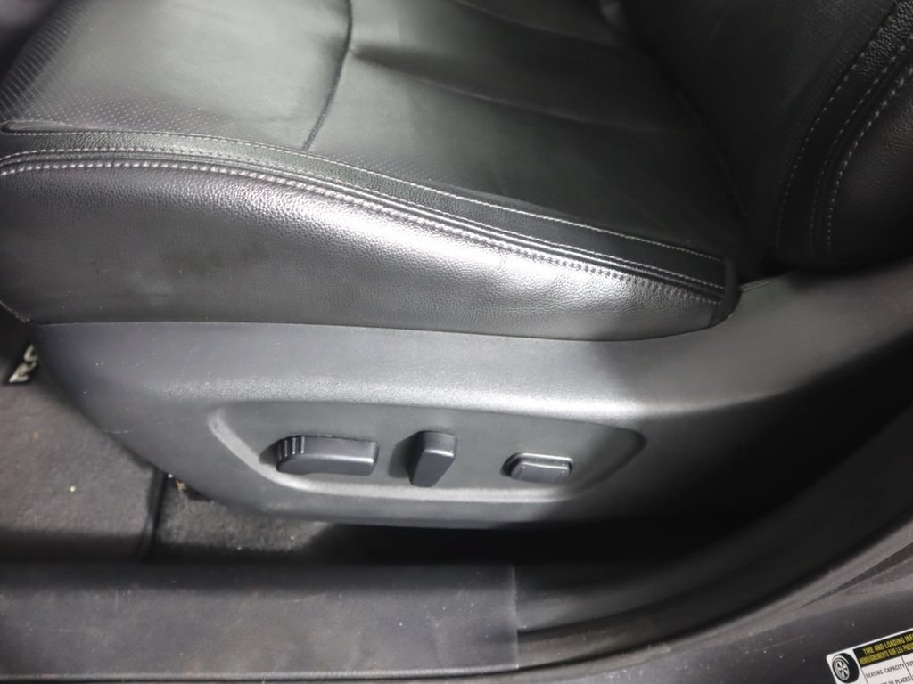 Used 2019 Nissan Rogue SL w/ Premium Package AWD/4WD image 17