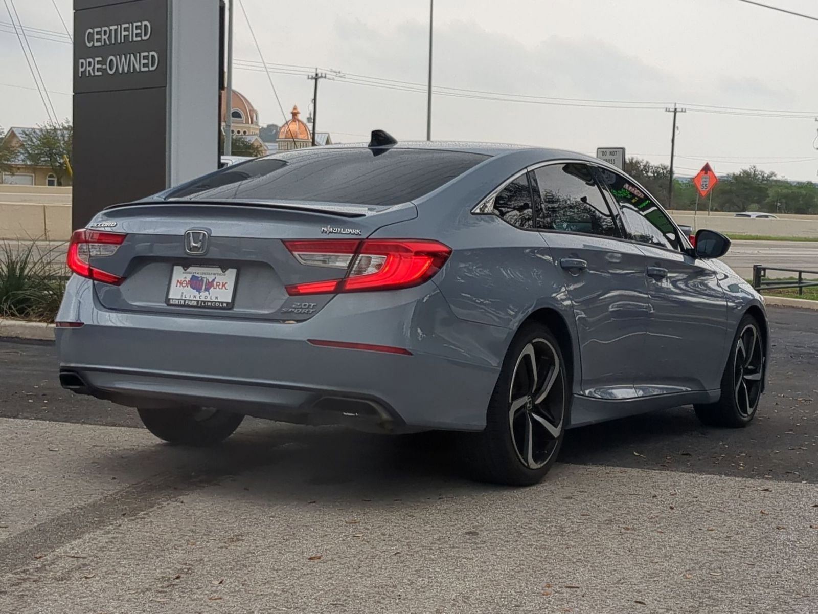 Used 2021 Honda Accord Sport image 3