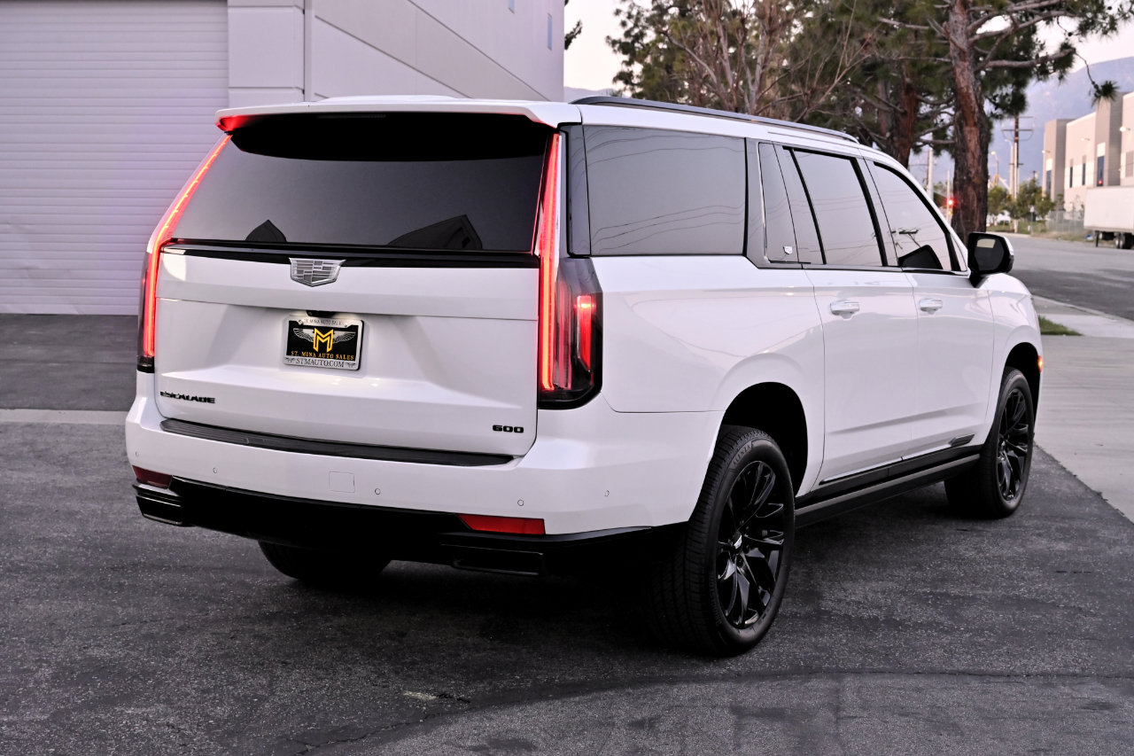 Used 2021 Cadillac Escalade ESV Sport w/ Driver Assist Tech Package image 6