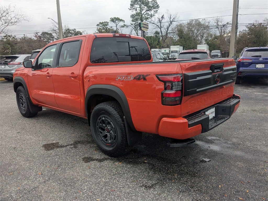 Used 2025 Nissan Frontier PRO-4X w/ Interior Protection Package image 6