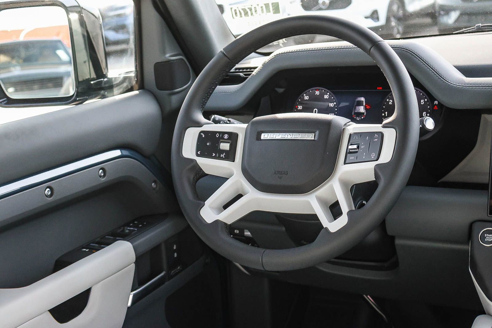 New 2026 Land Rover Defender 110 X-Dynamic SE image 26