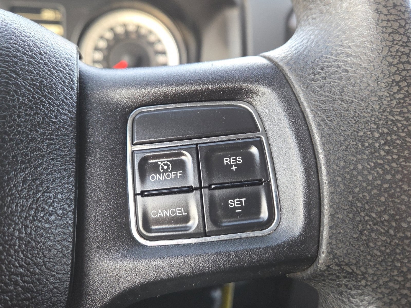 Used 2014 RAM 2500 Tradesman w/ Chrome Appearance Group image 28