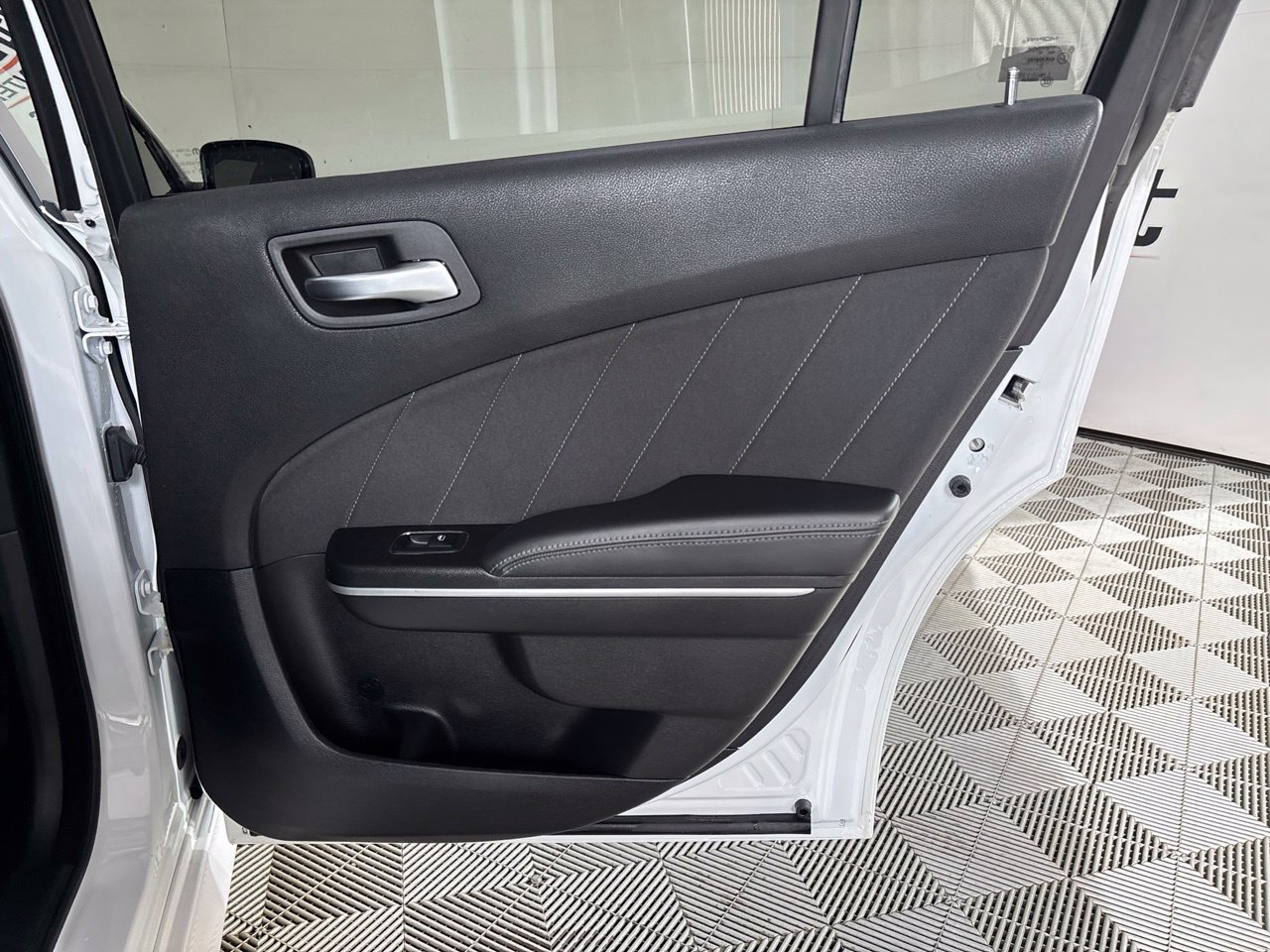 Used 2019 Dodge Charger Scat Pack RWD image 25
