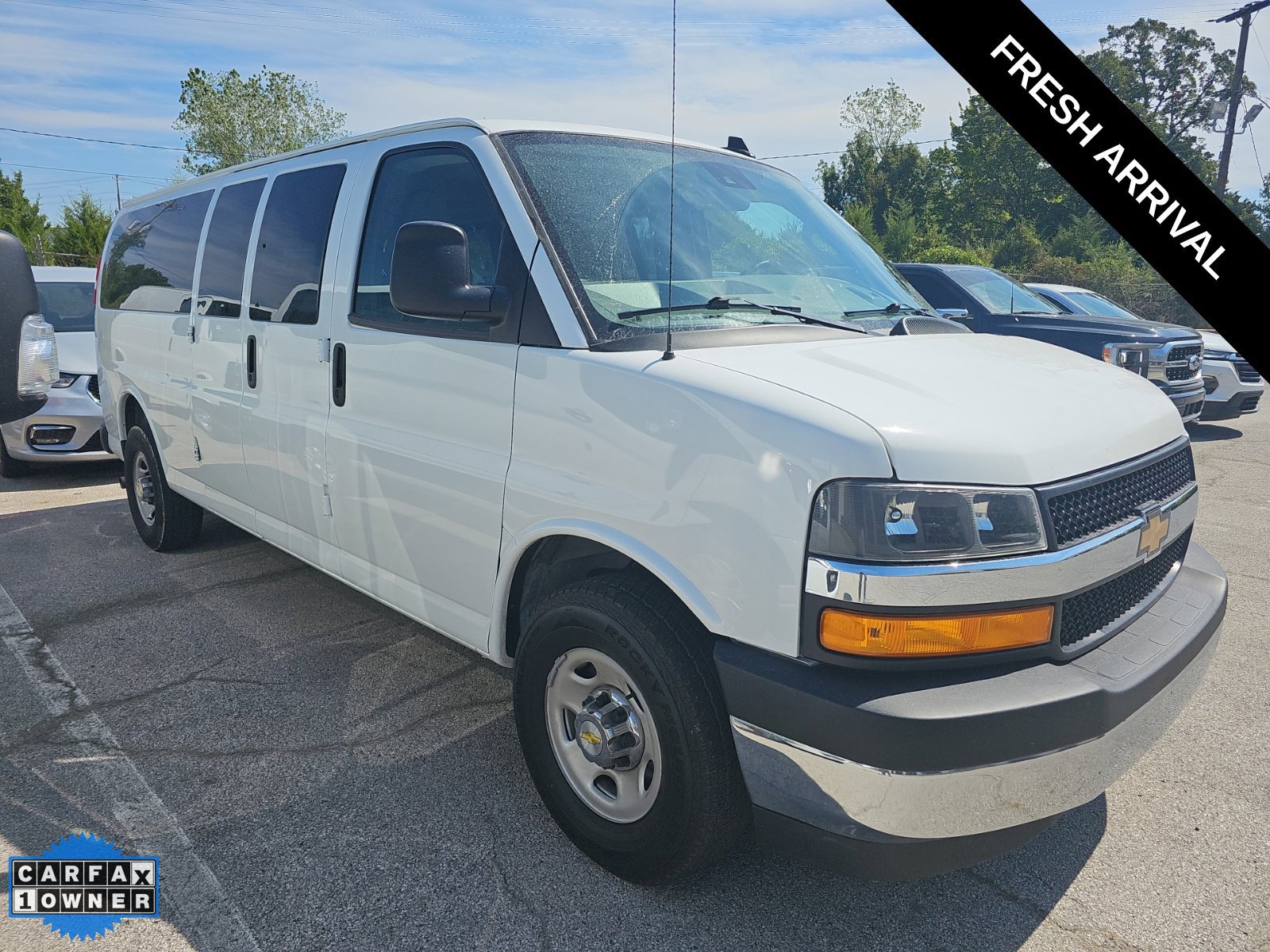 Used 2025 Chevrolet Express 3500 LT w/ LT Preferred Equipment Group