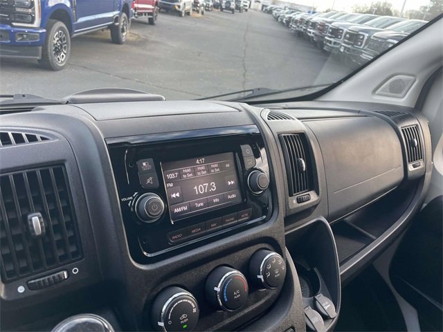 Used 2020 RAM ProMaster 1500 w/ Premium Appearance Group image 16