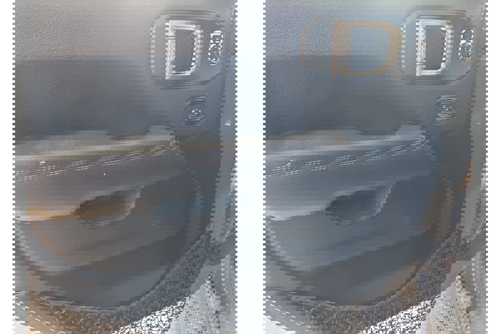 Used 2021 Jeep Gladiator Overland image 19