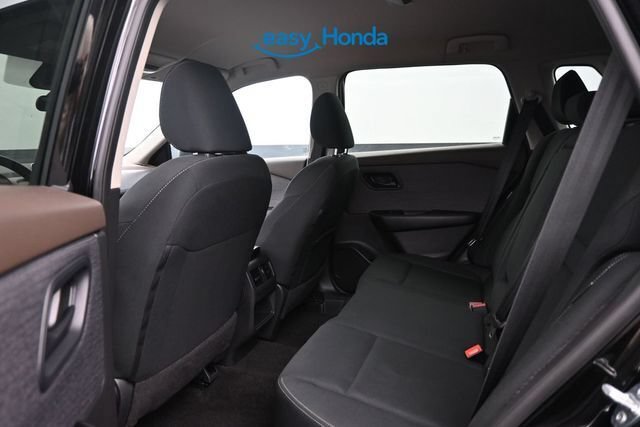 Used 2023 Nissan Rogue S FWD image 15