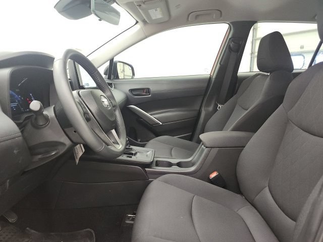 Certified 2026 Toyota Corolla Cross LE FWD image 14