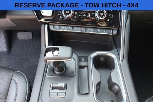Used 2025 GMC Sierra 1500 Denali w/ Denali Reserve Package AWD/4WD image 11