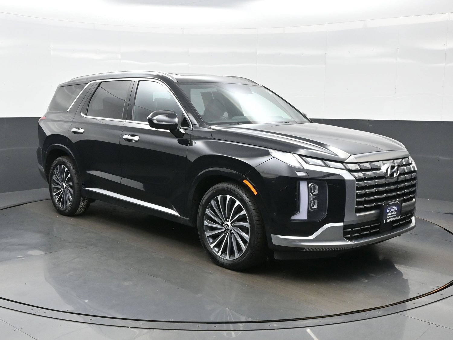 Certified 2023 Hyundai Palisade Calligraphy w/ Cargo Package AWD/4WD image 8