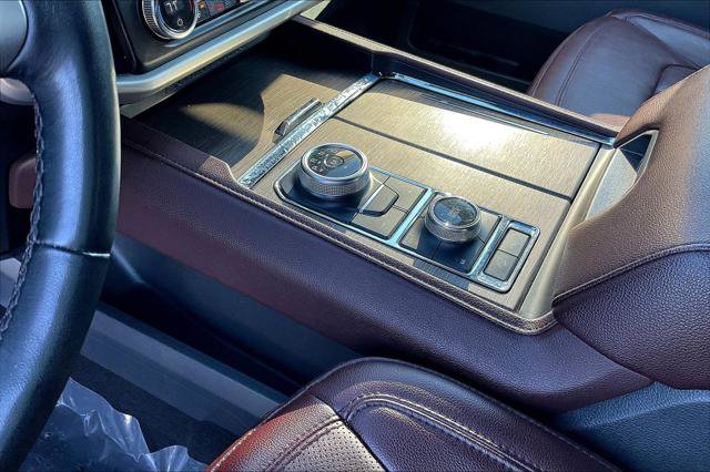 Used 2024 Ford Expedition Max Limited image 14