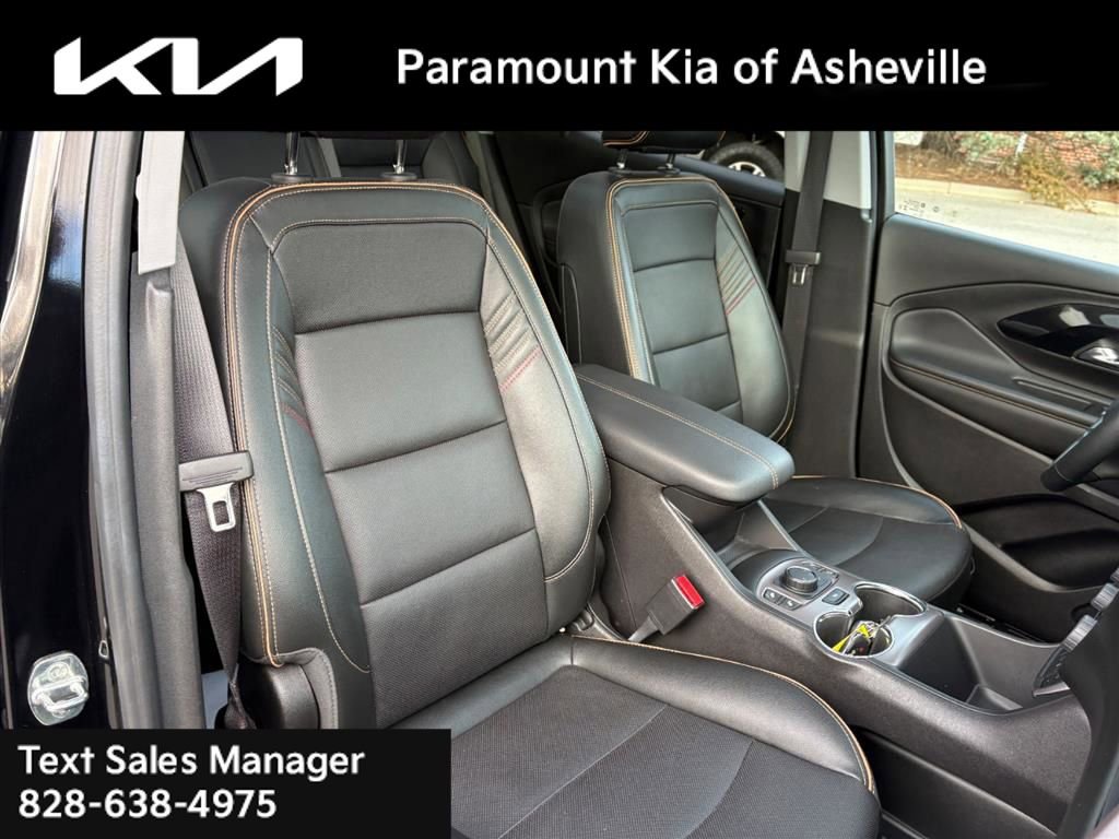 Used 2023 GMC Terrain AT4 w/ Tech Package image 22