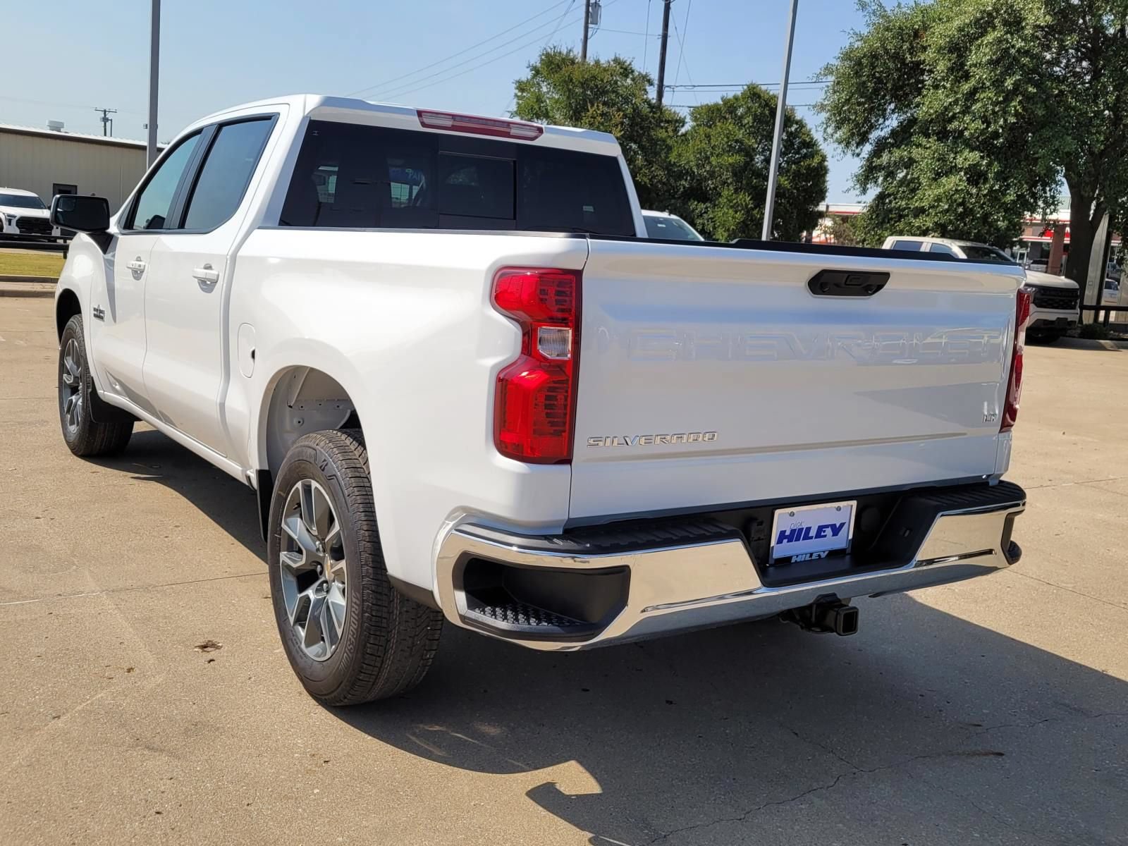 New 2026 Chevrolet Silverado 1500 LT w/ Texas Edition Plus RWD image 3