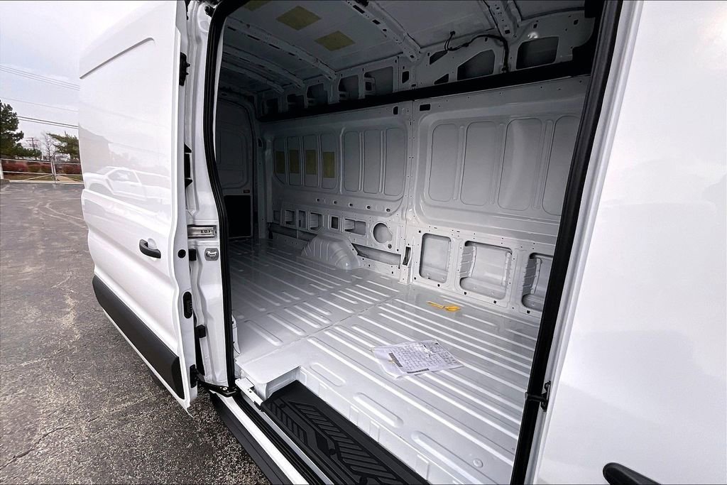 New 2026 Ford Transit 350 148 High Roof Extended image 10