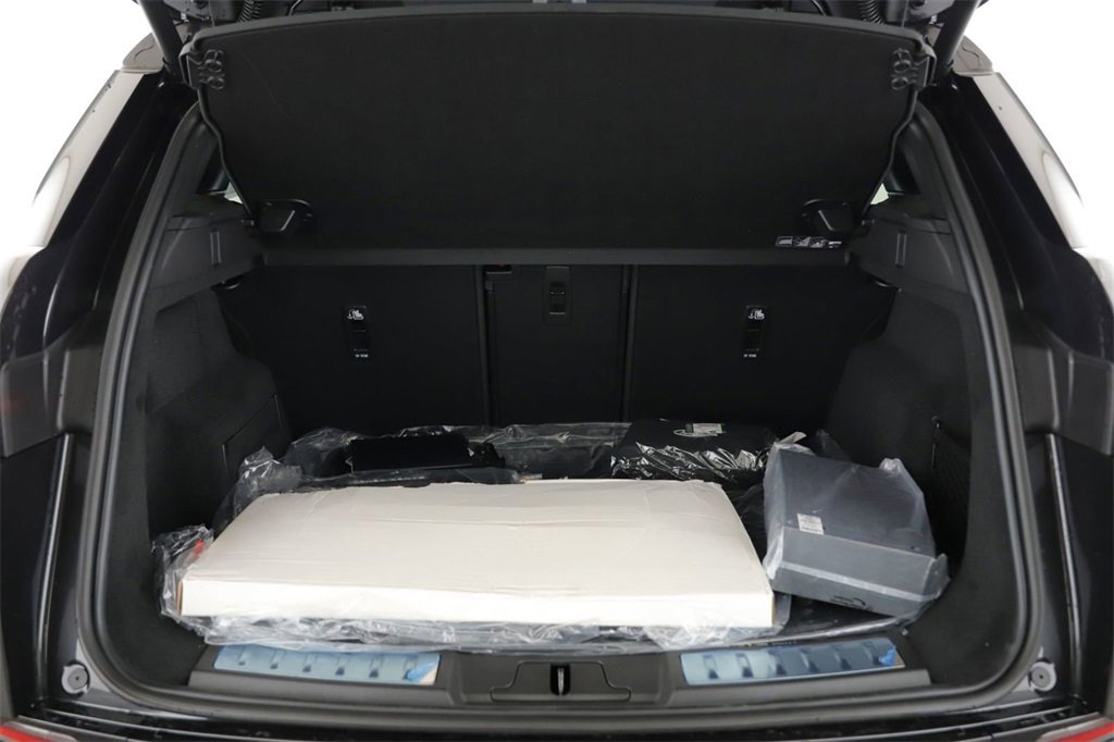 New 2024 Land Rover Range Rover Evoque Dynamic SE image 21