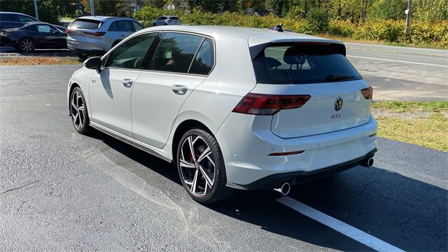 New 2025 Volkswagen GTI SE image 7