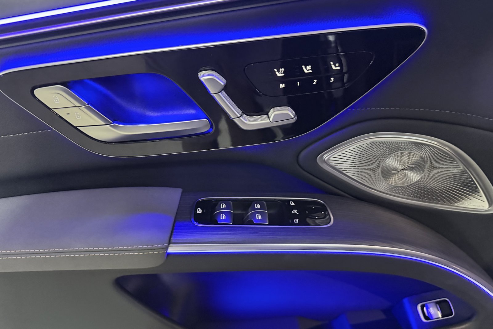 New 2026 Mercedes-Benz EQS 450+ 4MATIC Sedan image 9