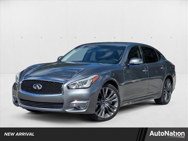 Used 2017 INFINITI Q70 L 3.7