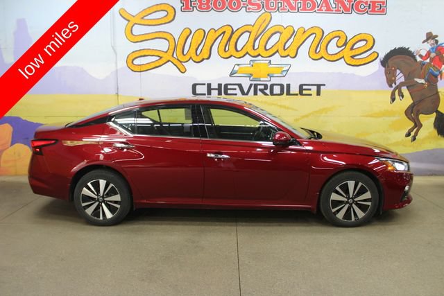 Used 2019 Nissan Altima 2.5 SV AWD/4WD image 1