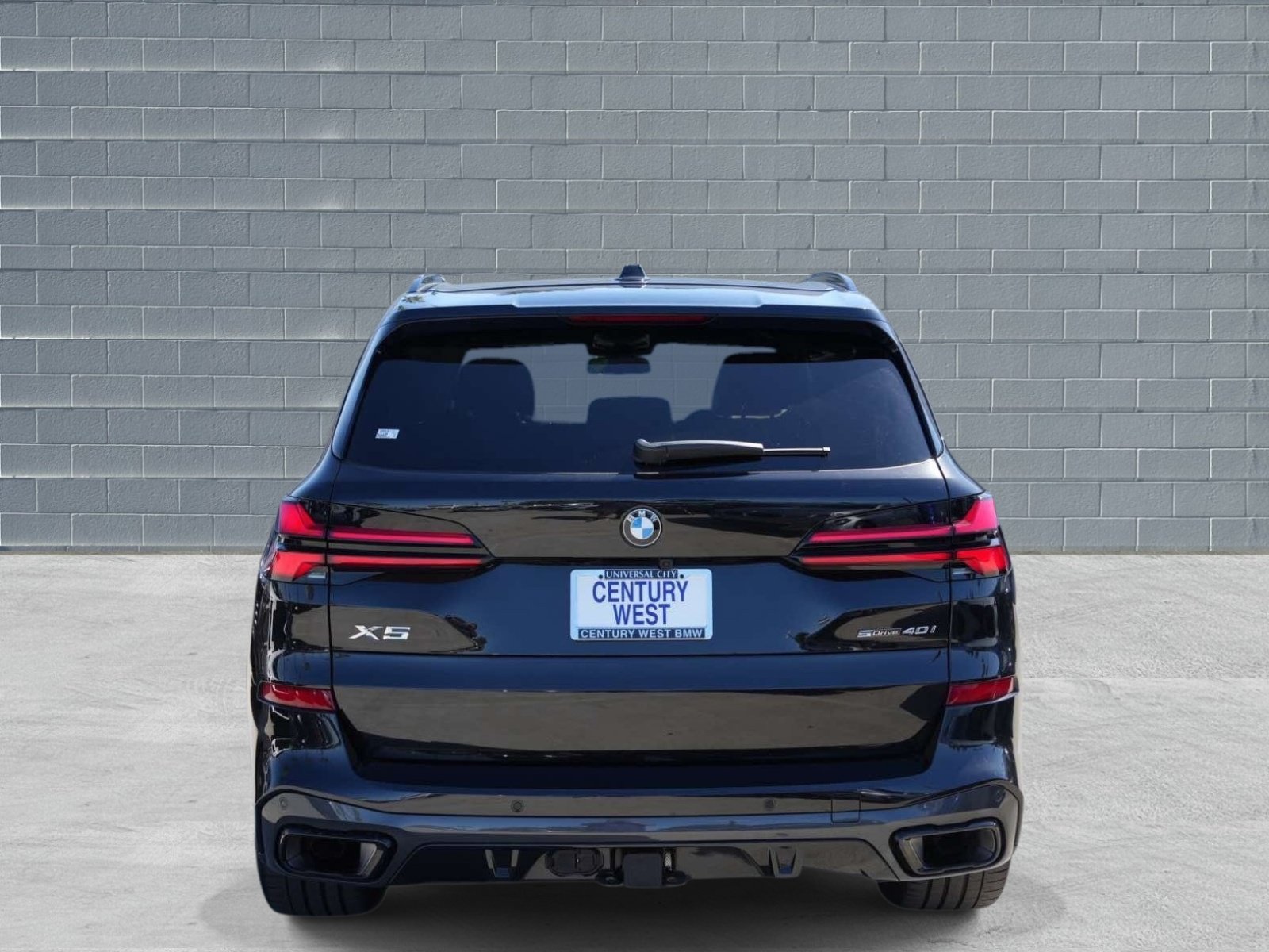Used 2026 BMW X5 sDrive40i w/ M Sport Package RWD image 4