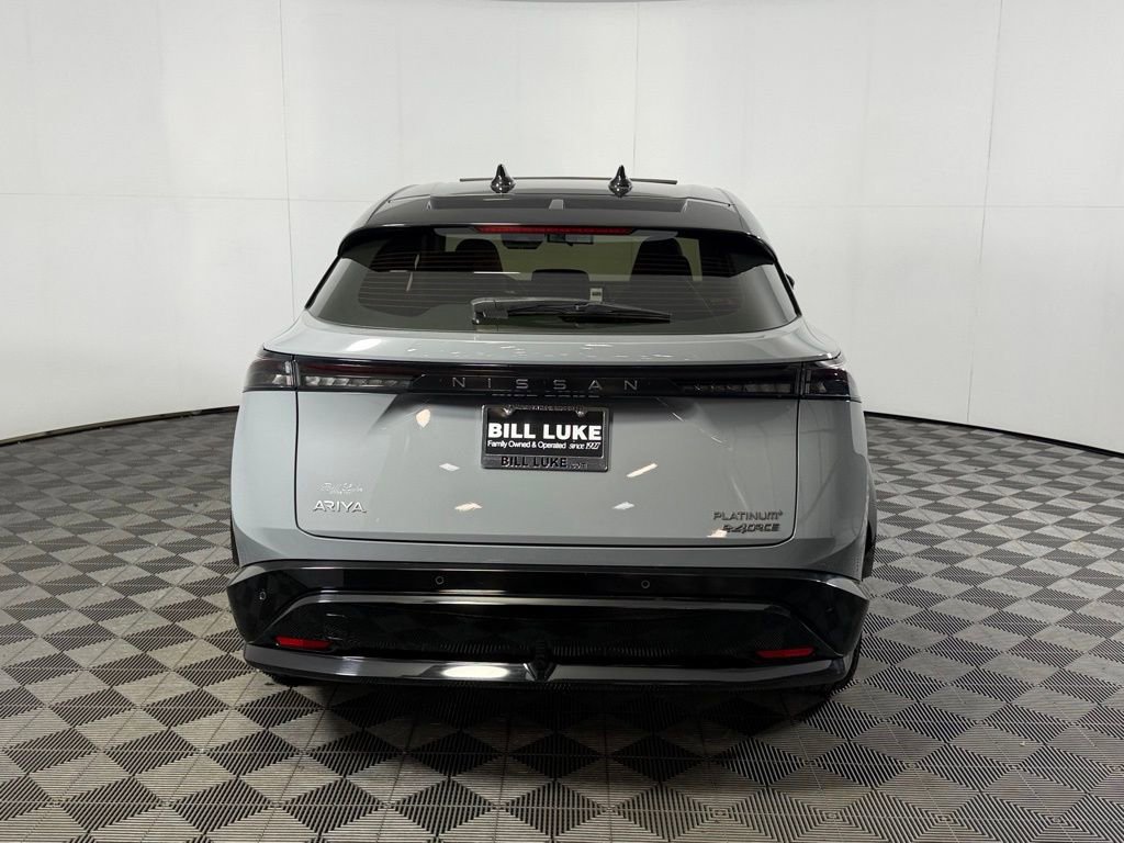 Used 2023 Nissan Ariya image 9