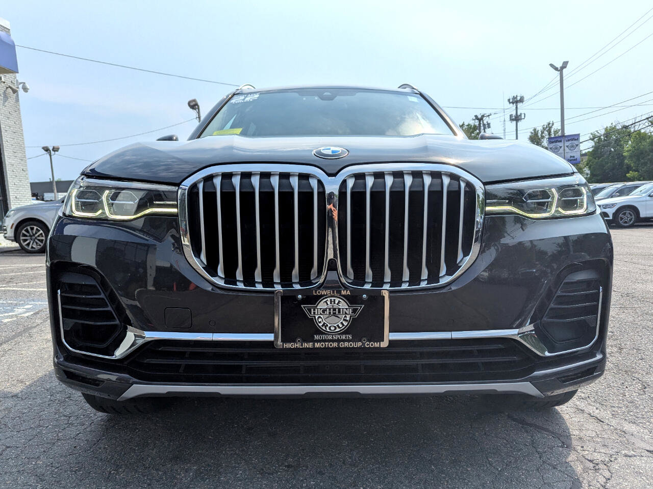 Used 2022 BMW X7 xDrive40i w/ Luxury Seating Package image 4