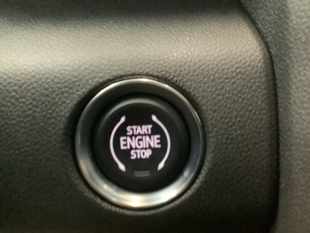 New 2026 GMC Acadia Elevation w/ Elevation Premium Package AWD/4WD image 17