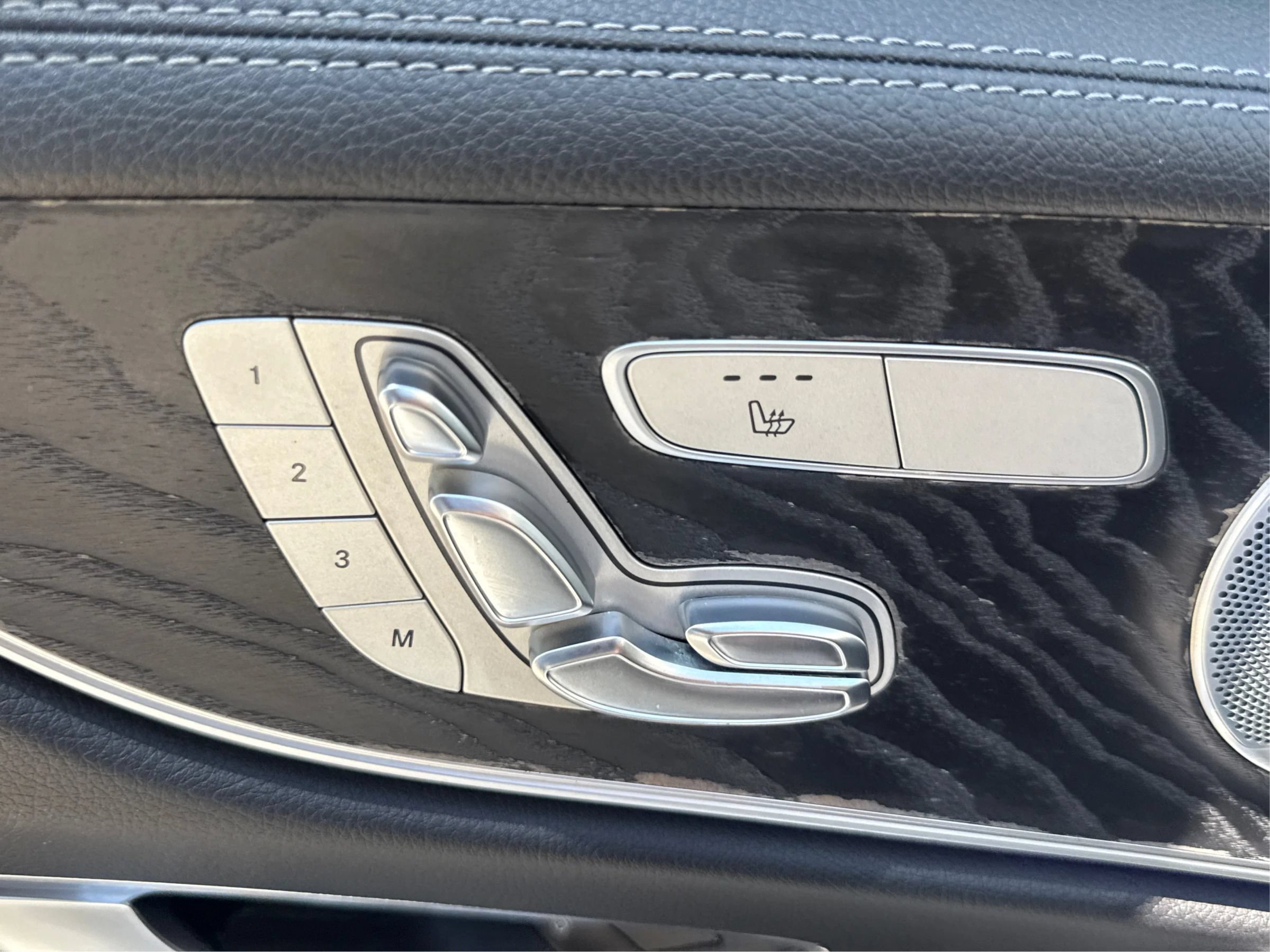 Used 2019 Mercedes-Benz E 450 Coupe image 38