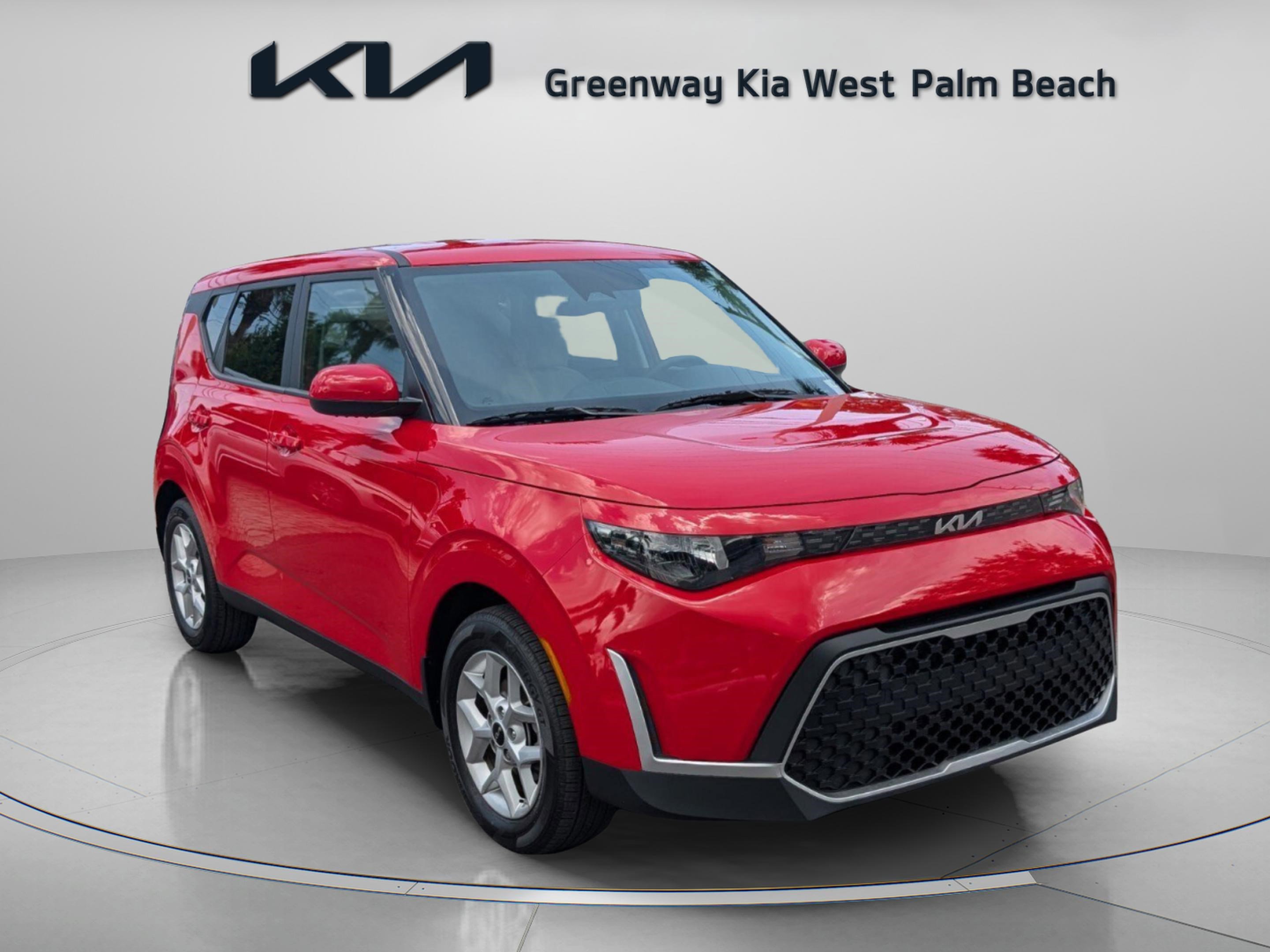 Certified 2025 Kia Soul LX w/ LX Technology Package