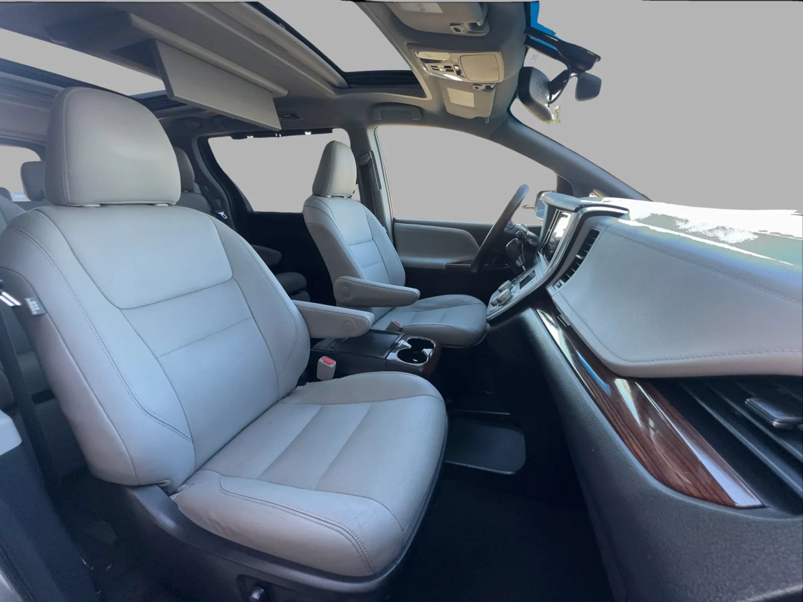 Used 2015 Toyota Sienna Limited Premium FWD image 38
