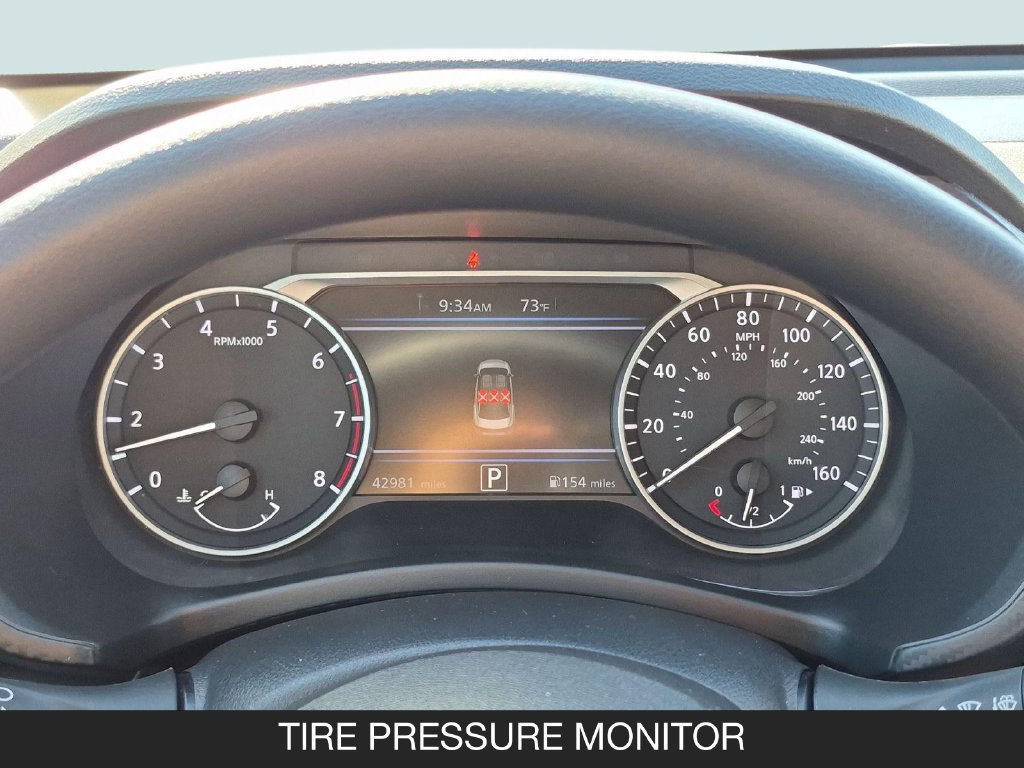 Used 2025 Nissan Sentra SV FWD image 19