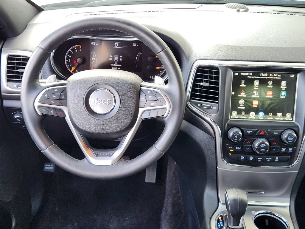 Used 2017 Jeep Grand Cherokee Altitude RWD image 20