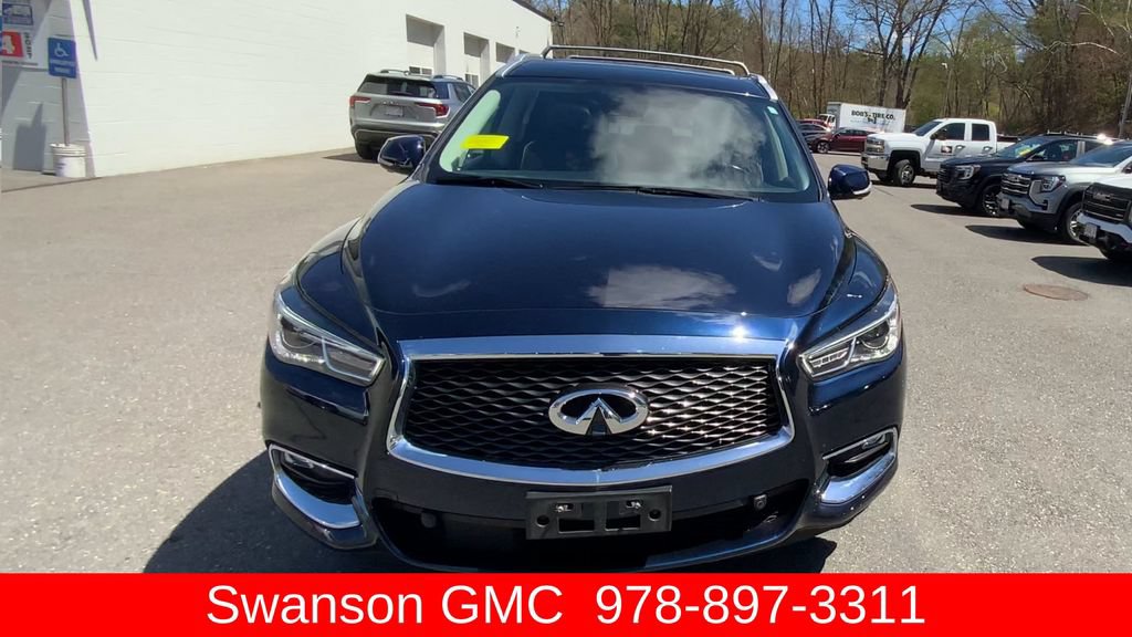 Used 2019 INFINITI QX60 Luxe w/ Essential Package AWD/4WD image 3