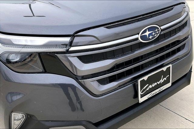 Used 2025 Subaru Forester Limited w/ Popular Package #2 image 33