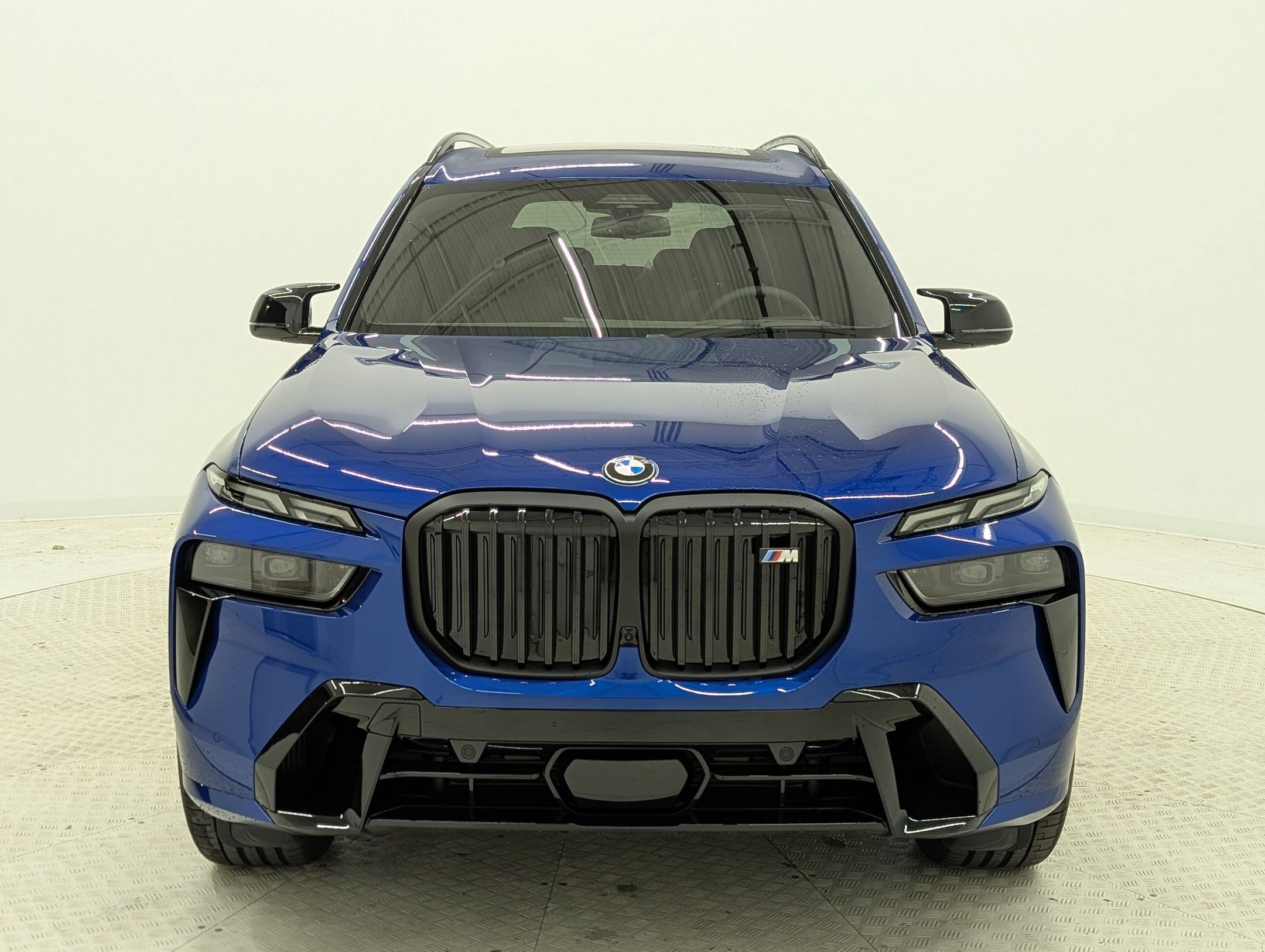 New 2026 BMW X7 M60i image 6