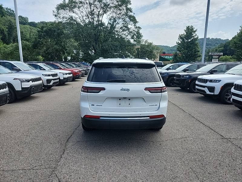 Used 2021 Jeep Grand Cherokee L Limited AWD/4WD image 6