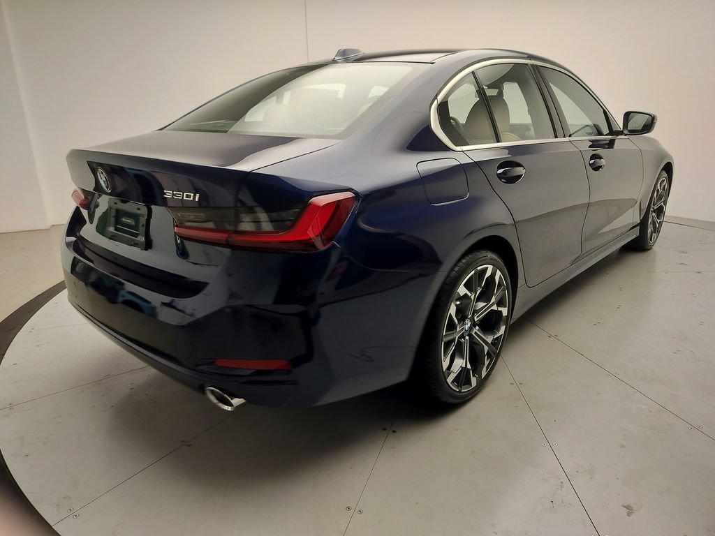 New 2026 BMW 330i Sedan w/ Premium Package RWD image 3