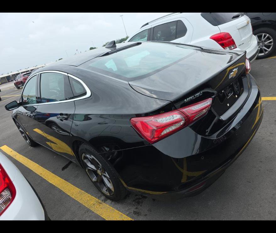 Used 2022 Chevrolet Malibu LT FWD image 11