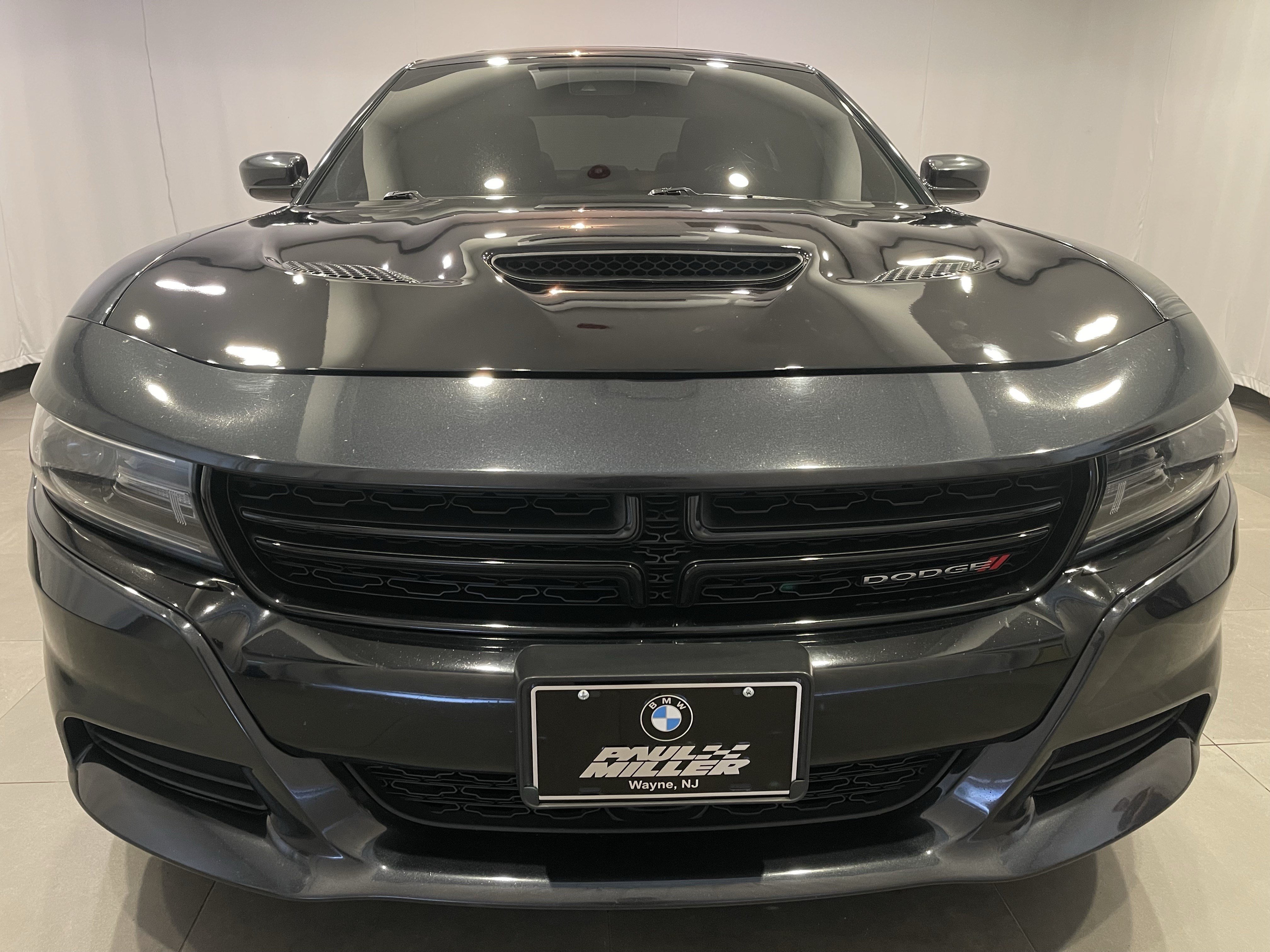 Used 2017 Dodge Charger R/T w/ Premium Group RWD video 2