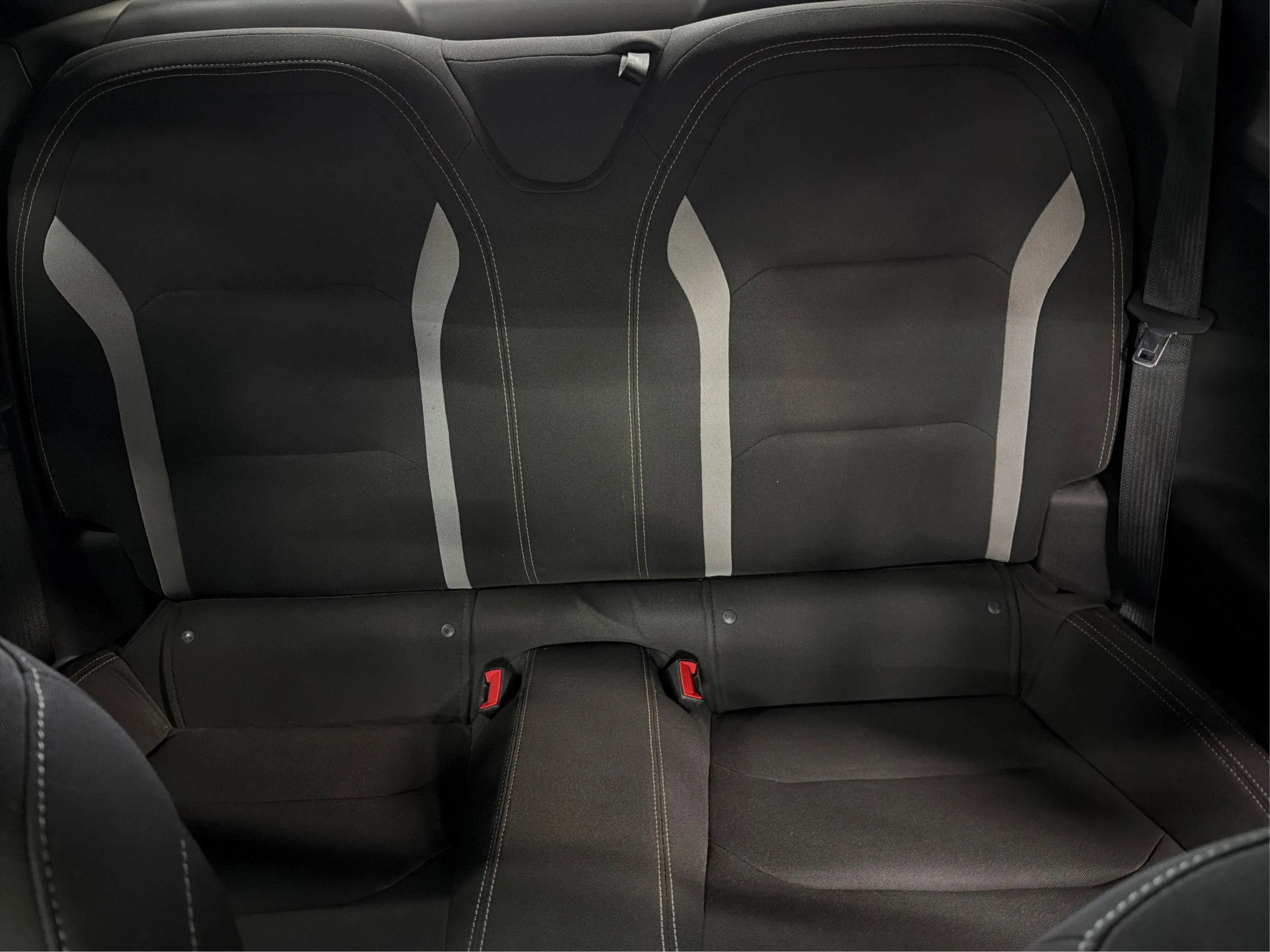 Used 2018 Chevrolet Camaro LT image 30