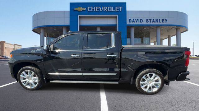 Used 2025 Chevrolet Silverado 1500 High Country AWD/4WD image 5