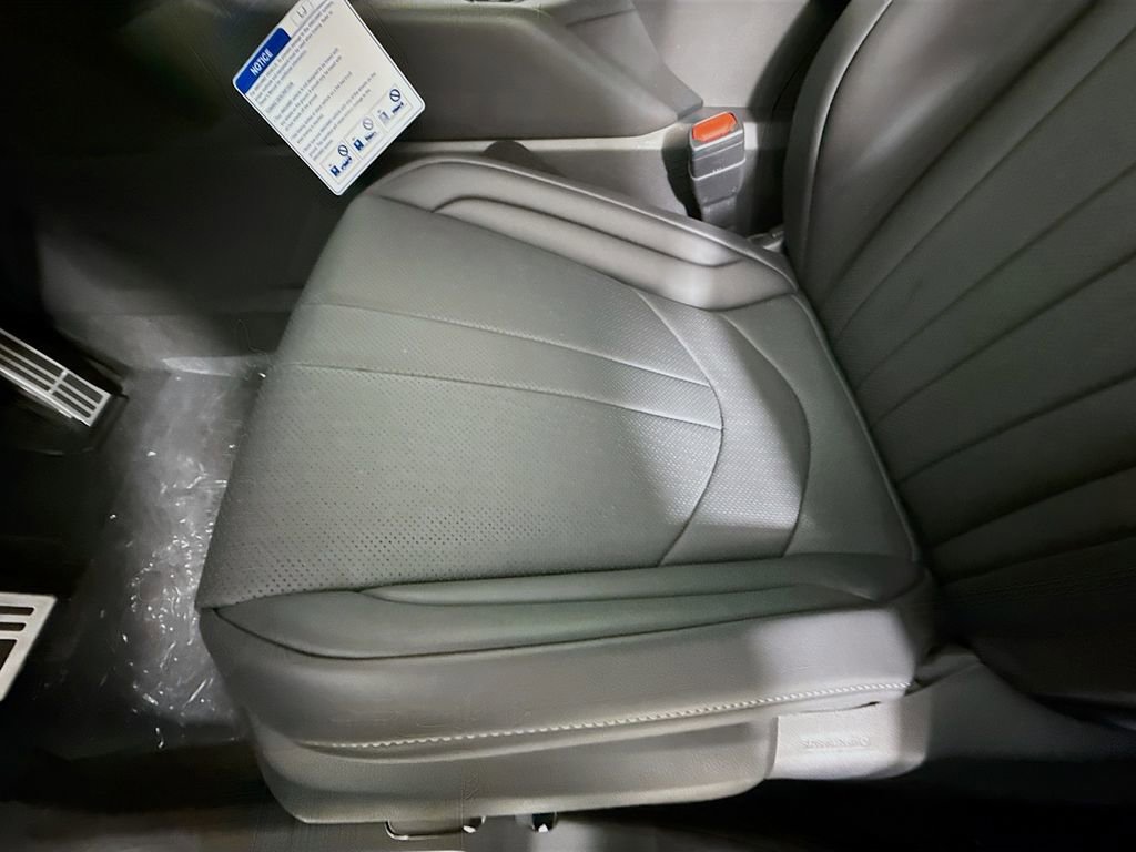 New 2026 Lexus TX 500h AWD image 21