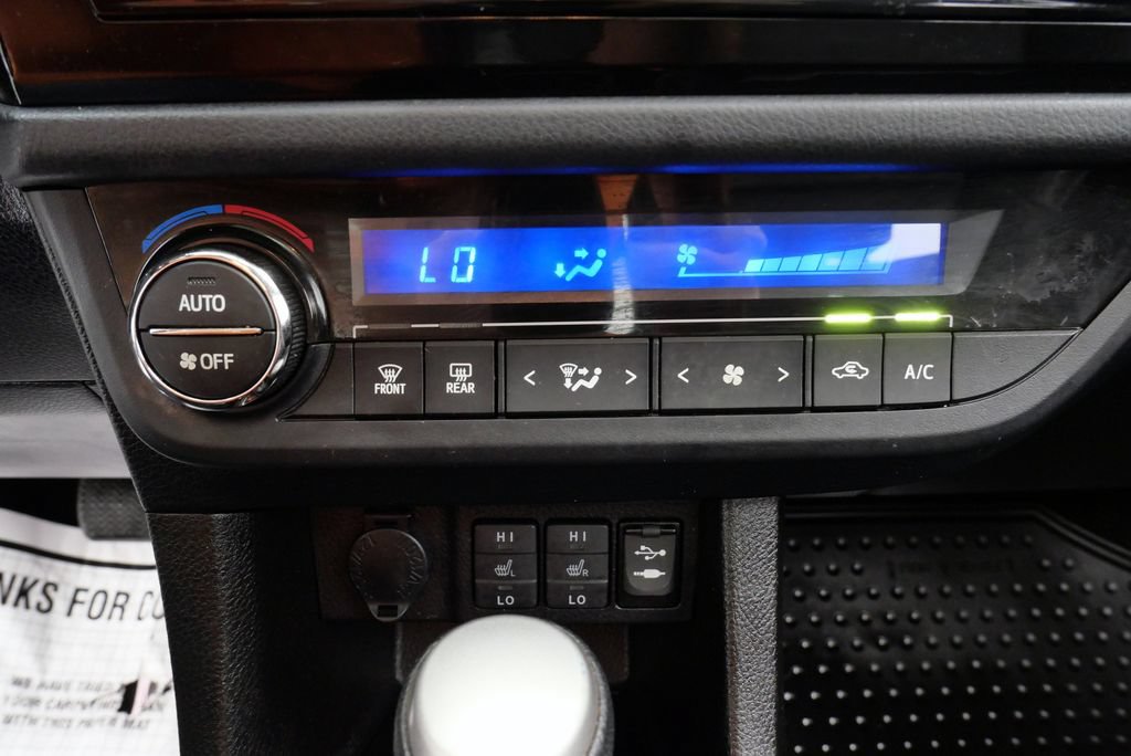 Used 2016 Toyota Corolla L FWD image 26