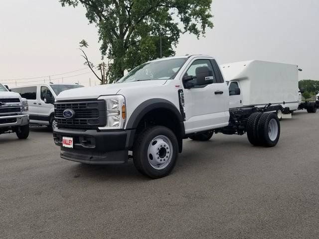 New 2026 Ford F550 2WD Regular Cab Super Duty w/ Snow Plow Prep Package image 9