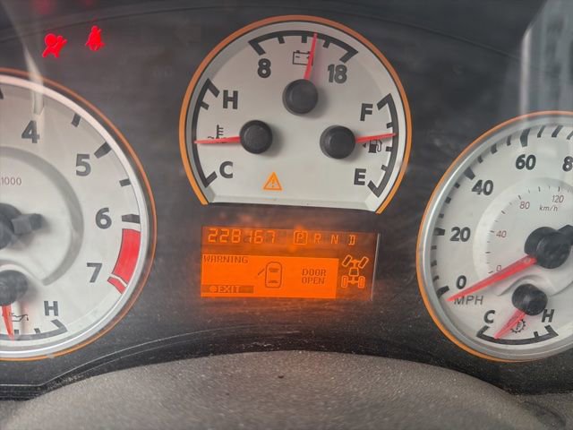 Used 2010 Nissan Titan PRO-4X w/ Pro-4x Premium Utility Pkg AWD/4WD image 14