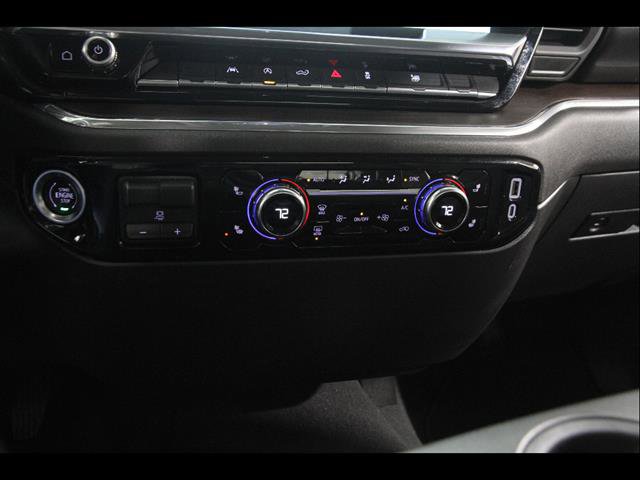 Used 2025 GMC Sierra 1500 SLT image 16