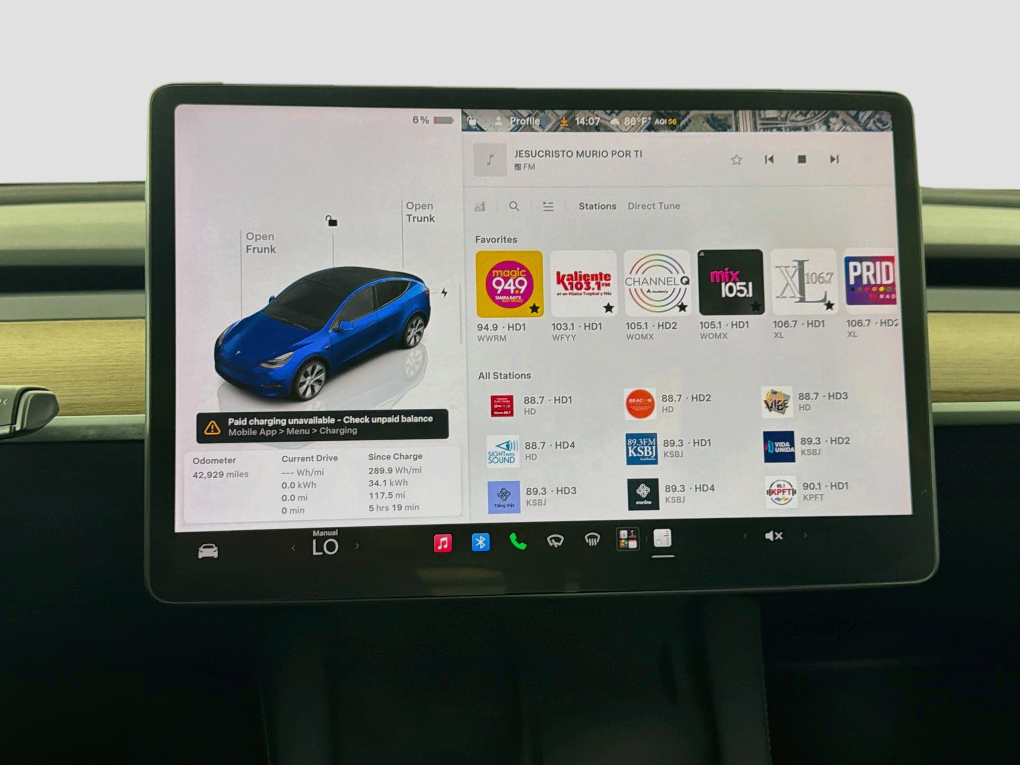 Used 2023 Tesla Model Y Long Range AWD/4WD image 19